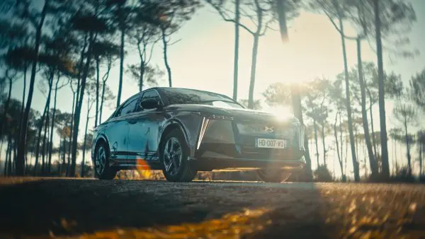 DS N°8: 750 kilometrin täyssähköinen toimintamatka